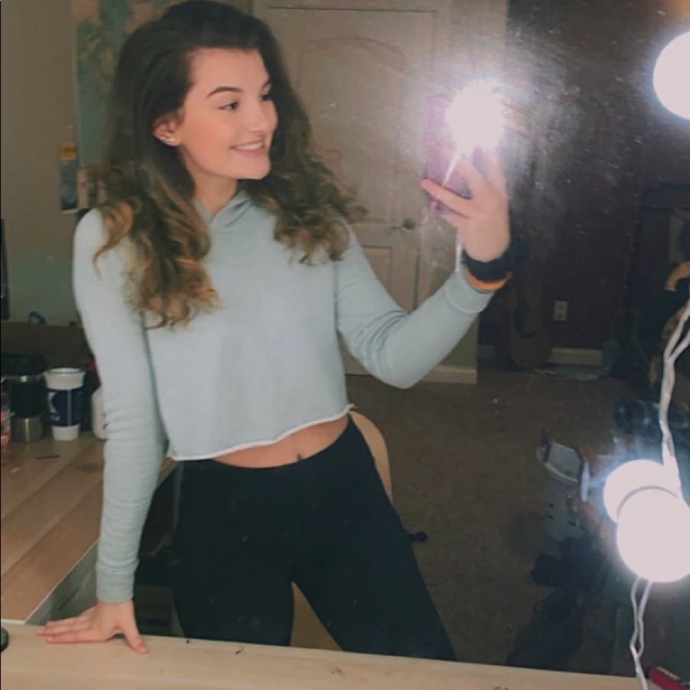 Meet your Posher, Emma